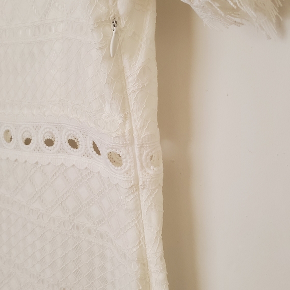 Dress - Picture 4 of 5